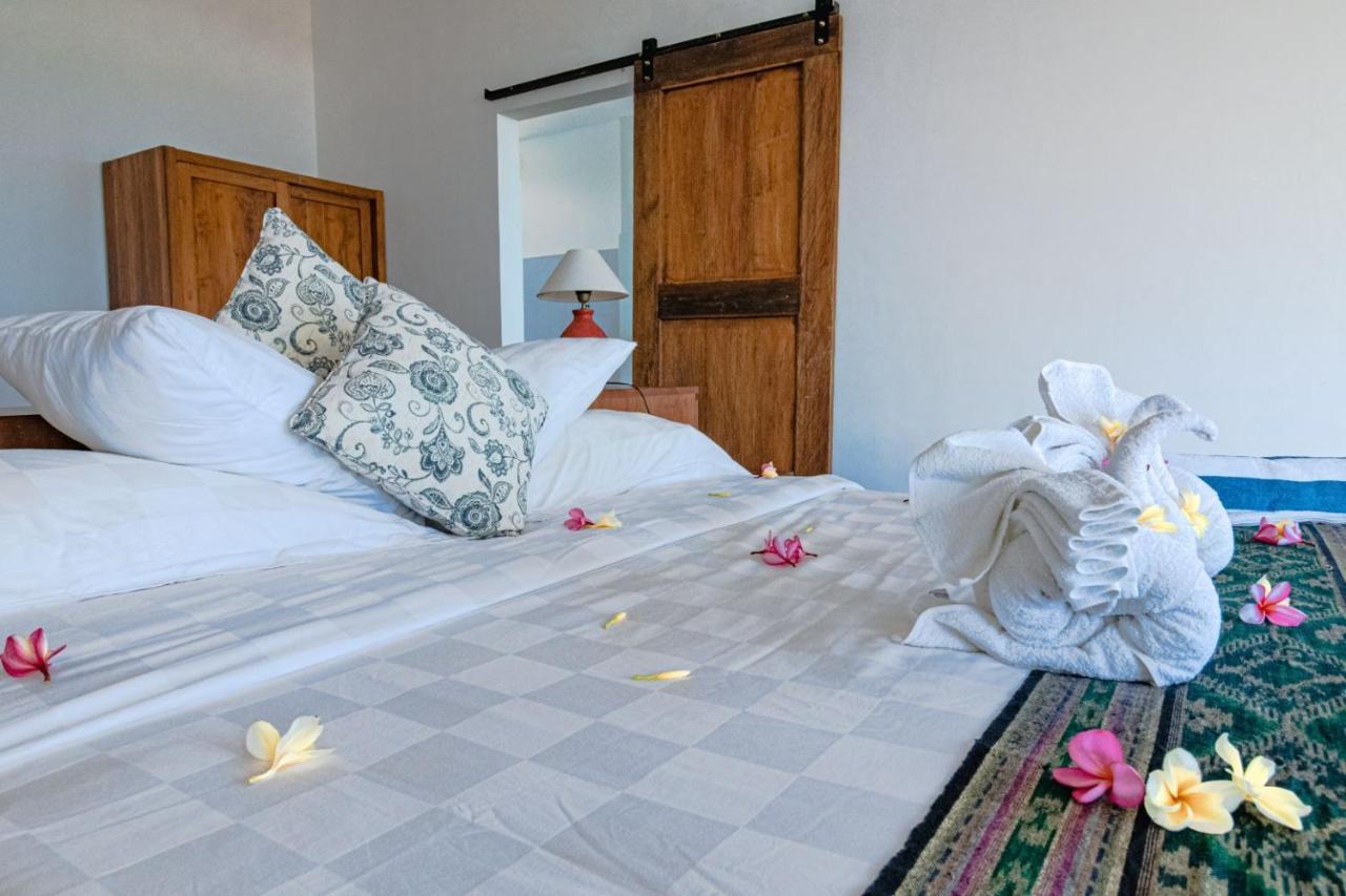 Villa Nambung Selong Belanak Extérieur photo