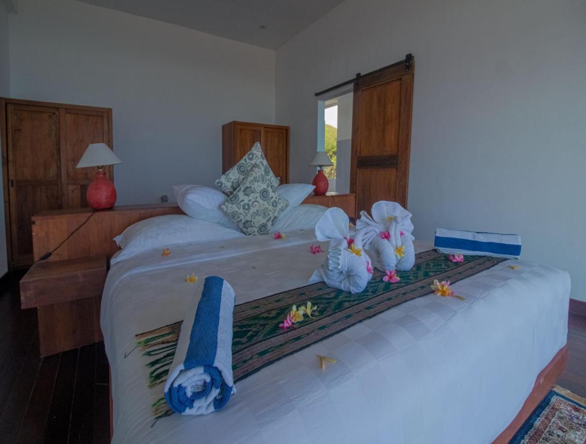 Villa Nambung Selong Belanak Extérieur photo